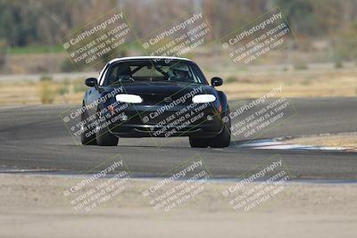 media/Sep-20-2025-Extreme Speed (Sat) [[1fcc23683c]]/Orange (Mid Intermediate)/Session 1 (Sunset)/